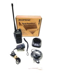 Radio BAOFENG  double bande avec Boîte Originale UV-82