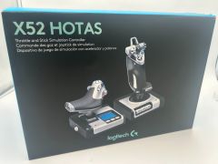 Contrôleur d'avion pour ordinateur. 