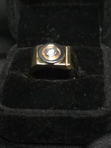 Bague pour homme en OR 10K sertie d'un diamant